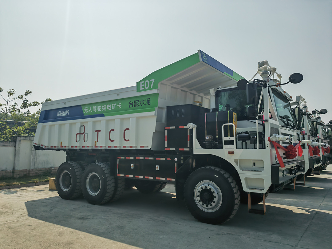 聚勢共贏！宇通新能源無人駕駛礦卡批量交付臺泥