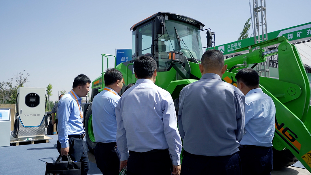 亮相鄂爾多斯煤博會！宇通礦用裝備展現行業創領實力