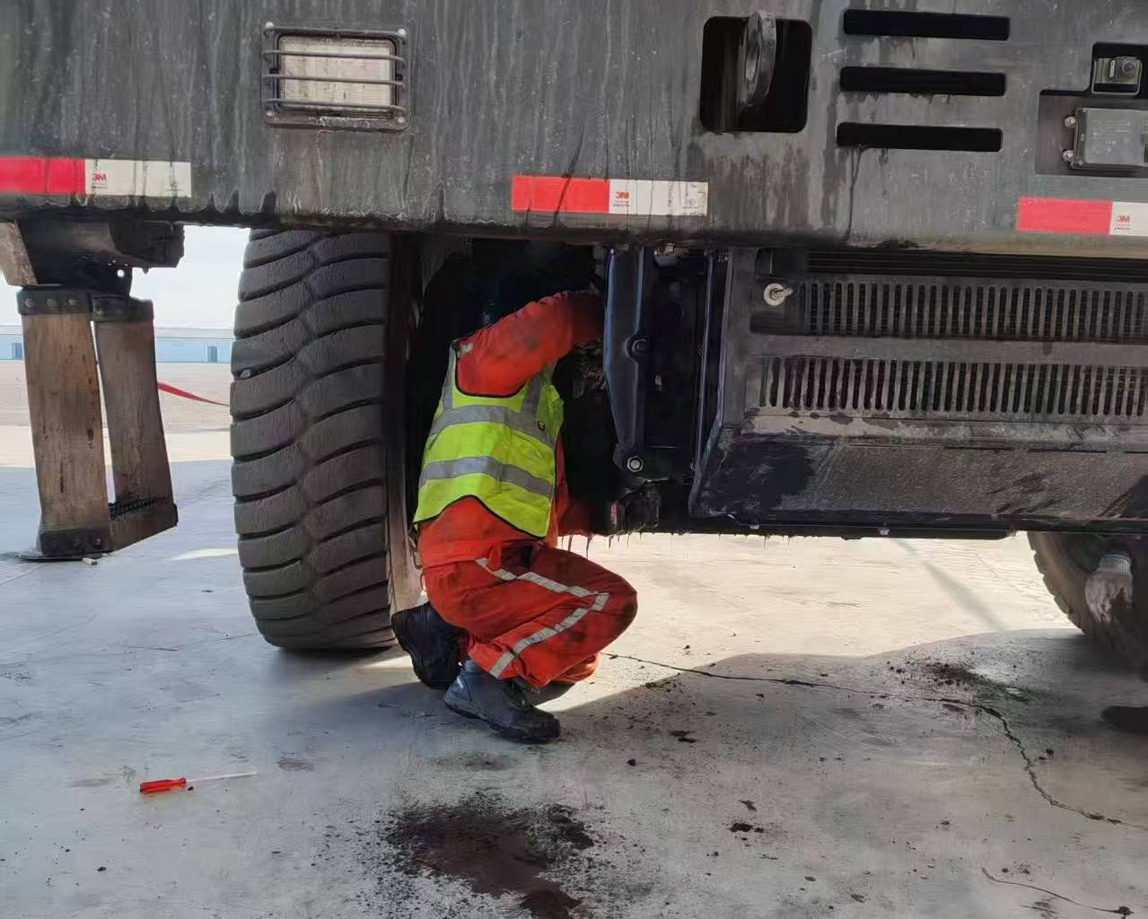 守護常在 情暖心懷 | 宇通礦卡春節專項服務活動火熱開展