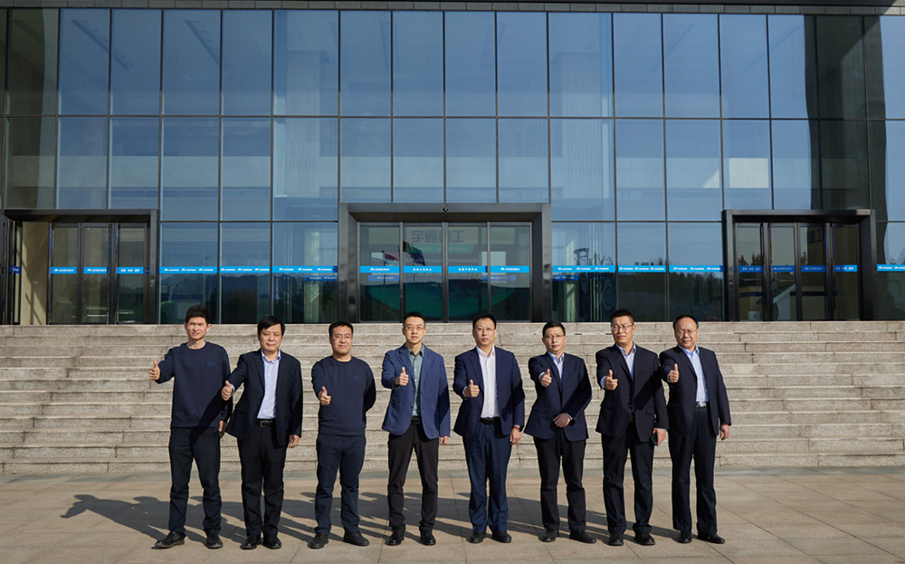創行業新生態 | 宇通礦用裝備與北京易控智駕開啟戰略合作